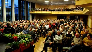 Bei allen bisherigen zehn  Konzerten der NRW-Polizeimusiker war der Gemünder Kursaal voll besetzt. In diesem Jahr findet das Konzert in der Hellenthaler Grenzlandhalle statt.