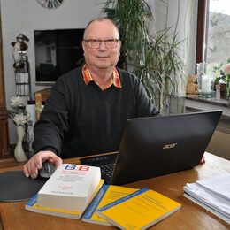 Franz Nocker aus Urft legt sein Amt als Schiedsmann der Gemeinde Kall nach 25 Jahren nieder - Im Laufe seiner Amtstätigkeit viele Streithähne besänftigt – Nachfolge wird in Kürze vom Rat gewählt
